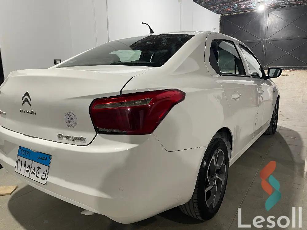 ستروين سي-إليزيه اوتوماتك مستعملة أبيض موديل 2021 - كل الصور