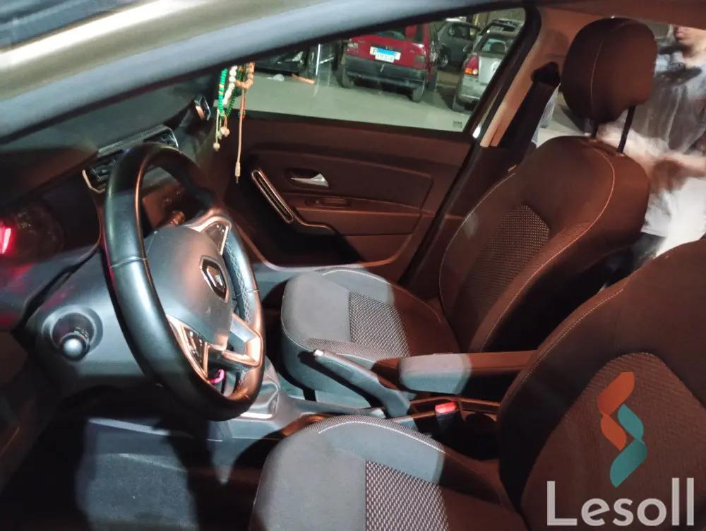 رينو دستر اوتوماتك مستعملة شمبان موديل 2020