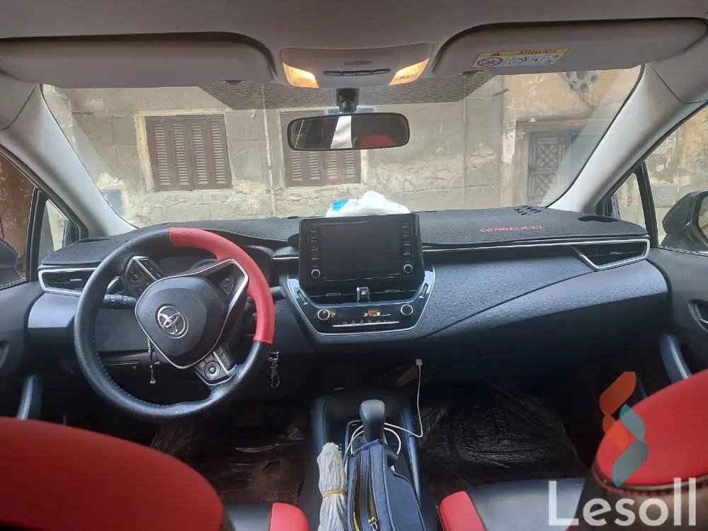 تويوتا كورولا اوتوماتك مستعملة أسود موديل 2022