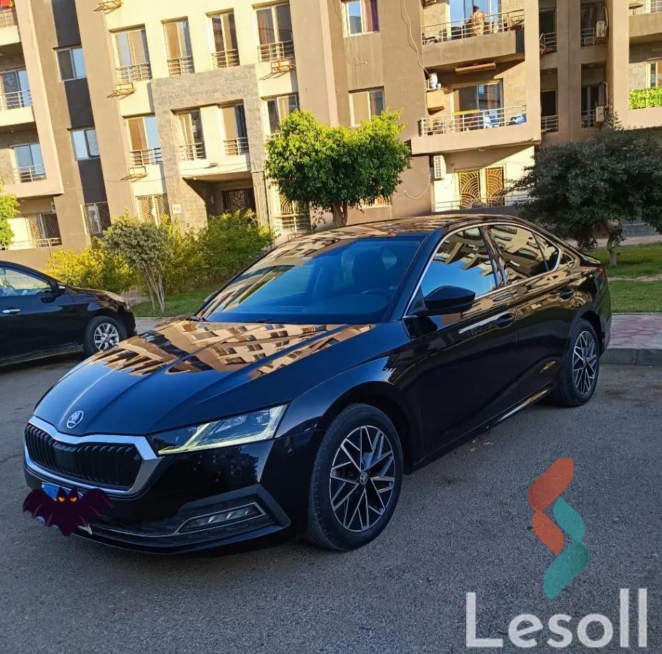 سكودا أوكتافيا اوتوماتك مستعملة أسود موديل 2021