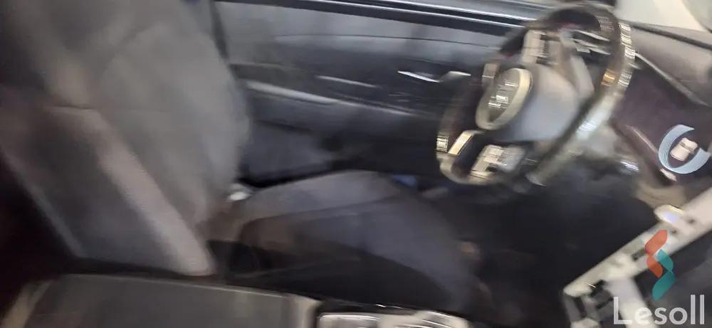 هيونداي توسان اوتوماتك مستعملة أزرق موديل 2021