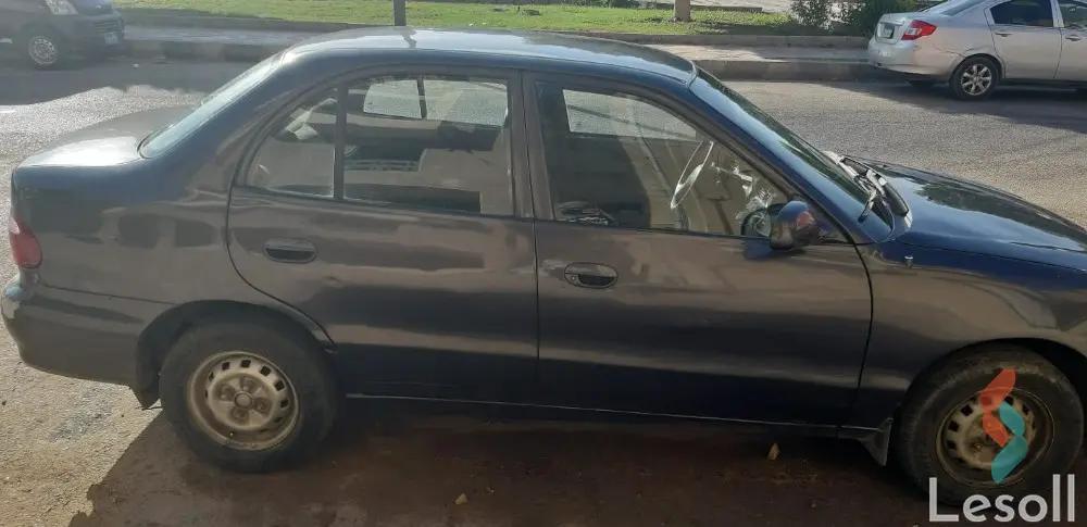 هيونداي أكسنت مانيوال مستعملة فضي موديل 1998