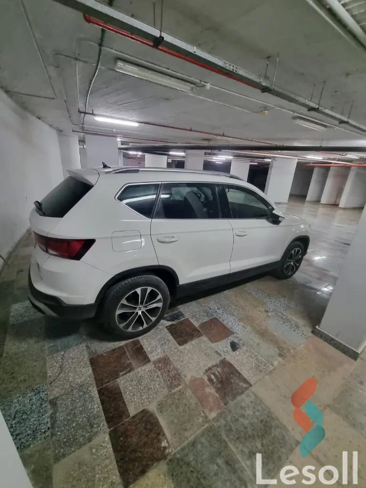 سيت أتيكا اوتوماتك مستعملة أبيض موديل 2021 - كل الصور