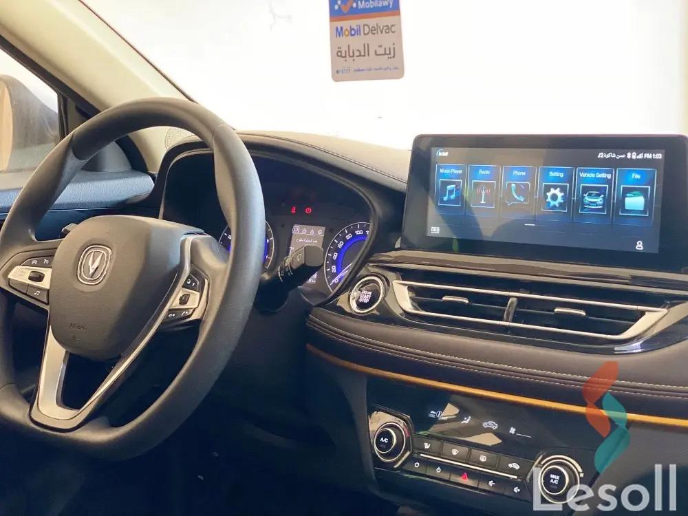 شانجان إيدو بلس اوتوماتك مستعملة أبيض موديل 2022 - صورة 4