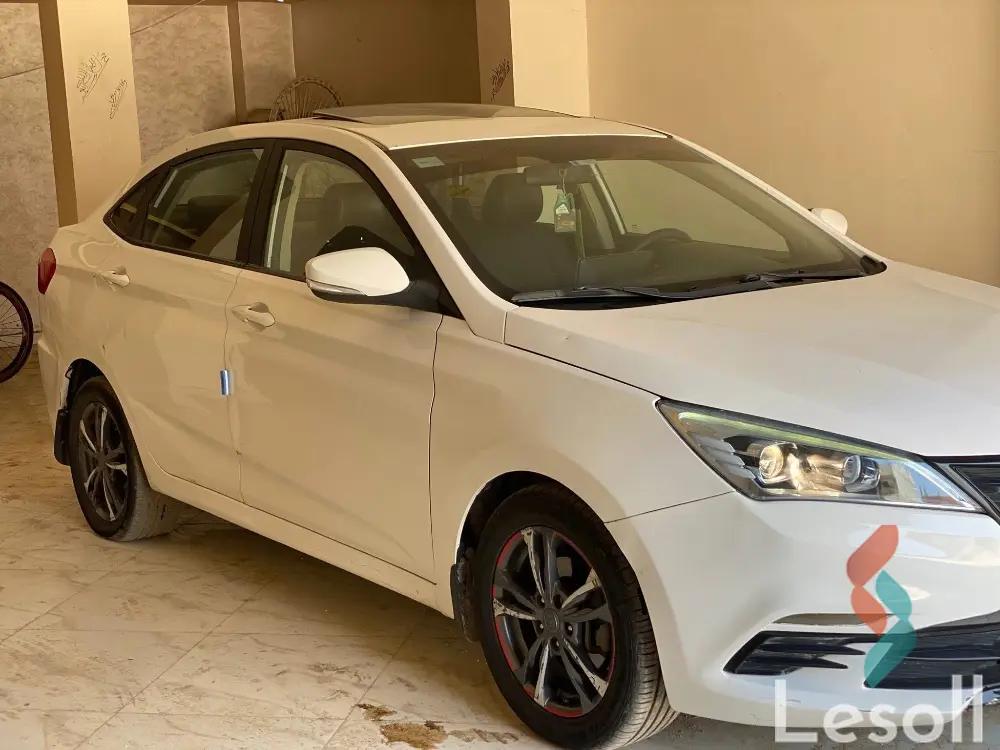 شانجان إيدو بلس اوتوماتك مستعملة أبيض موديل 2022 - كل الصور