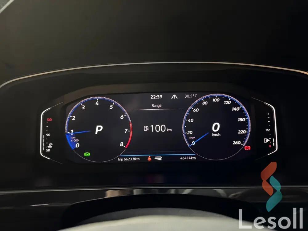 فولكس واجن تيغوان اوتوماتك مستعملة رمادي داكن موديل 2024 - كل الصور