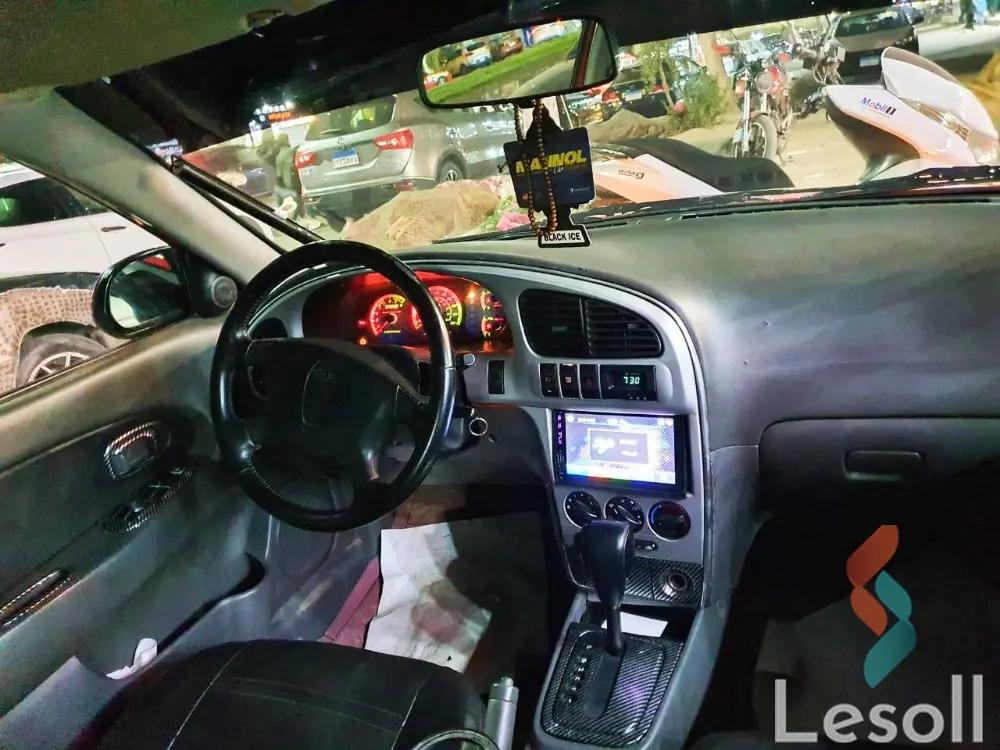 كيا ستينجر اوتوماتك مستعملة أحمر موديل 2001 - صورة 2