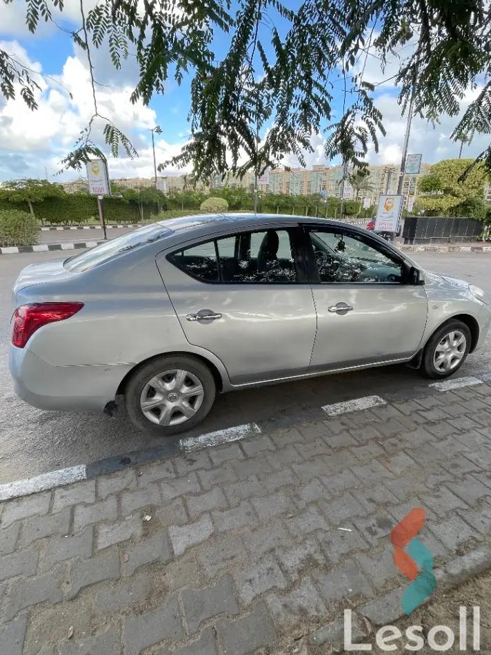 نيسان صني اوتوماتك مستعملة فضي موديل 2014