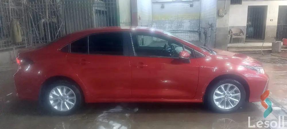 تويوتا كورولا اوتوماتك مستعملة أحمر موديل 2020 - كل الصور