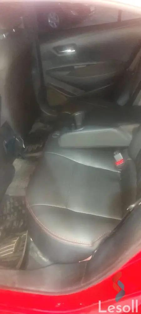 تويوتا كورولا اوتوماتك مستعملة أحمر موديل 2020