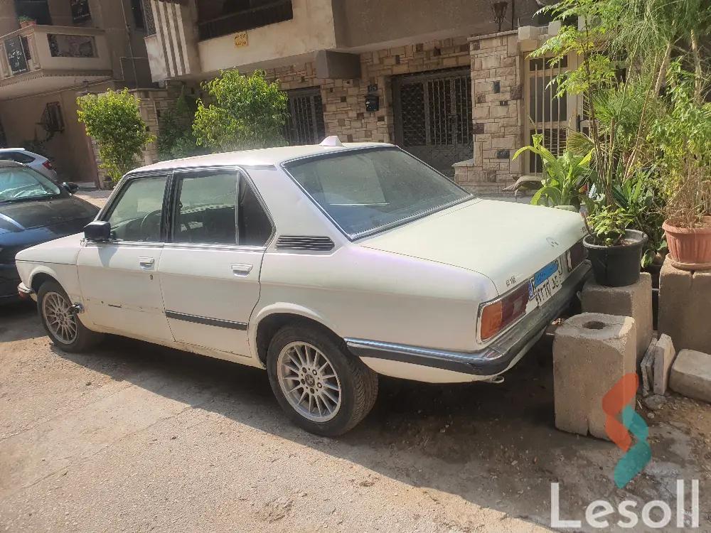 بي ام دبليو 520i مانيوال مستعملة فضي موديل 1982