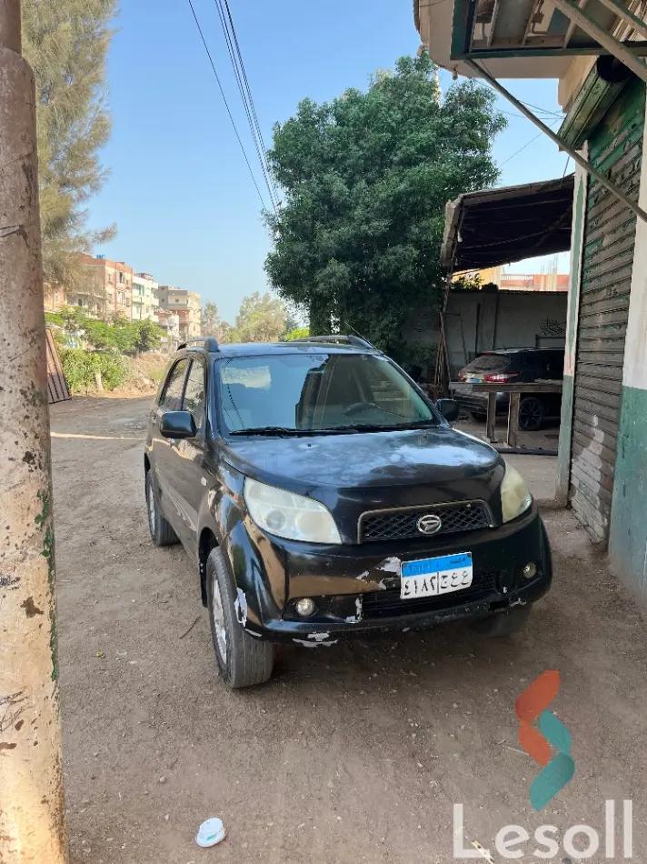 ديهاتسو دايهاتسو تيريوس اوتوماتك مستعملة أسود موديل 2010 - كل الصور