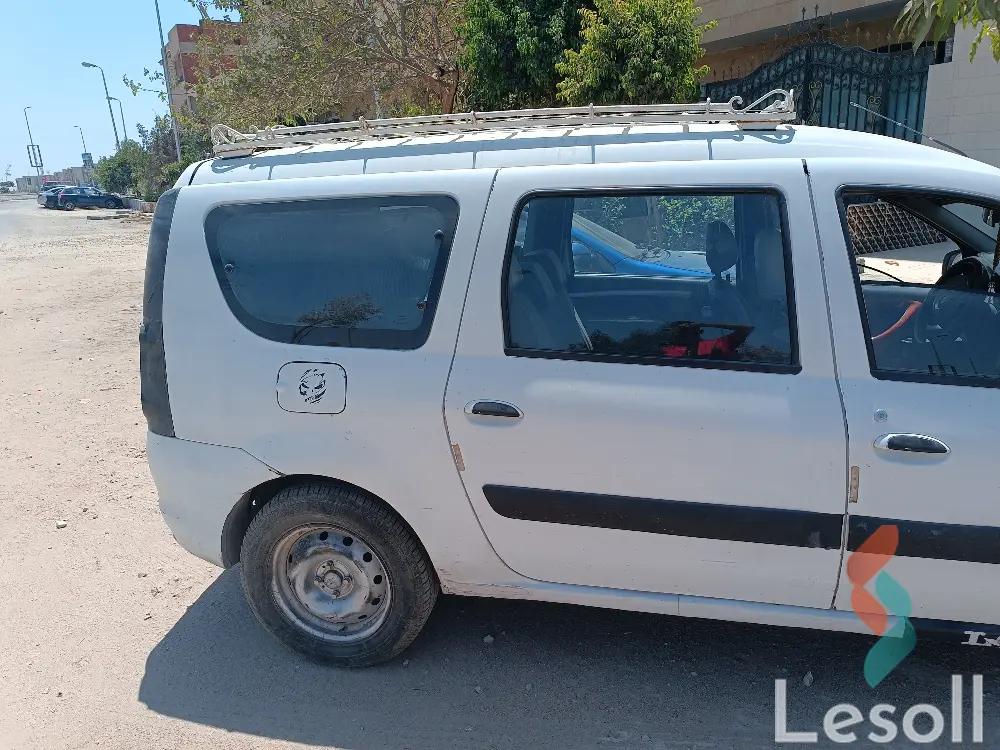 رينو لوجان اوتوماتك مستعملة أبيض موديل 2011 - كل الصور