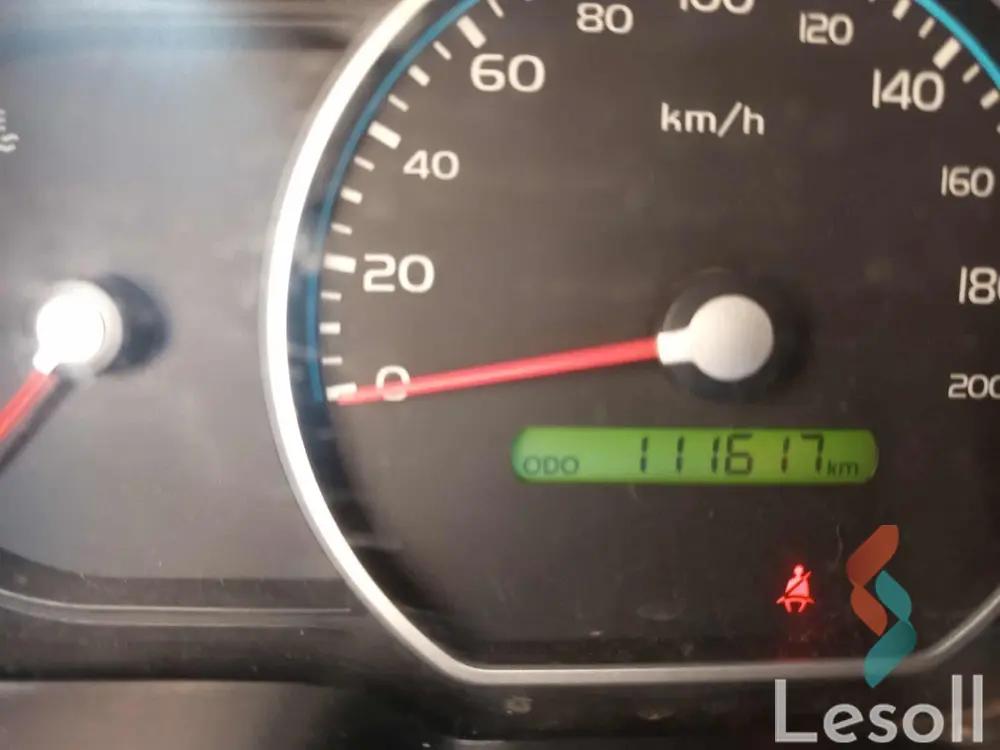 هيونداي i10 مانيوال جديدة ذهبي موديل 2008