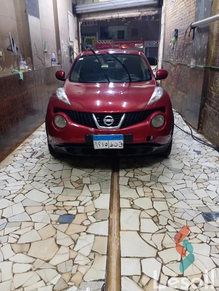 نيسان جوك اوتوماتك مستعملة أحمر موديل 2014