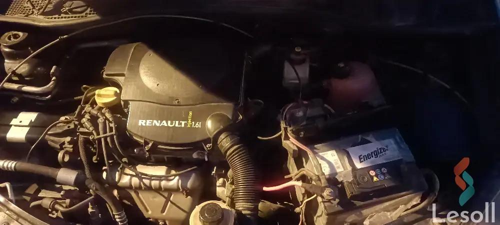 رينو سانديرو مانيوال مستعملة أسود موديل 2011