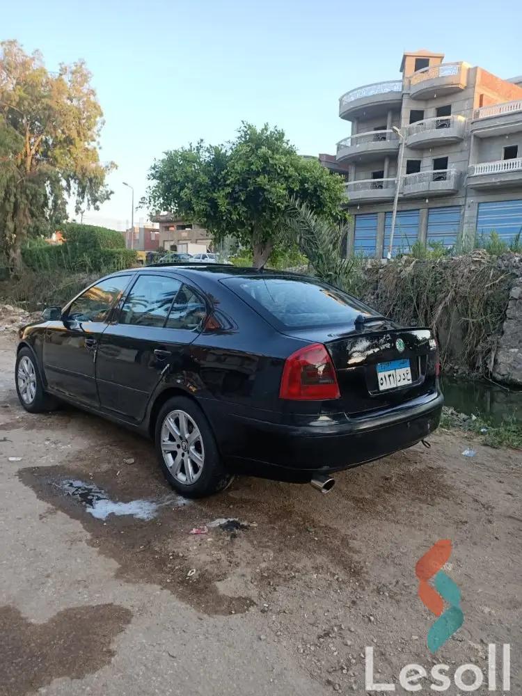سكودا أوكتافيا اوتوماتك مستعملة أسود موديل 2007