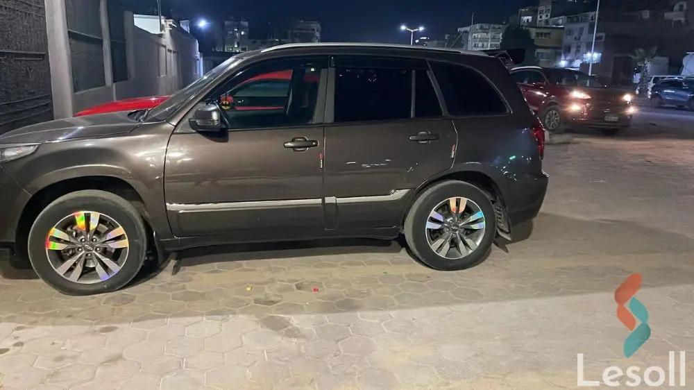 شيري تيجو 3 اوتوماتك مستعملة بني موديل 2021