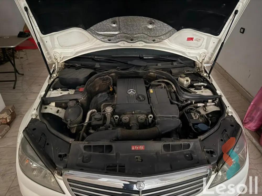 مرسيدس بنز ١٨٠ سي اوتوماتك مستعملة أبيض موديل 2010