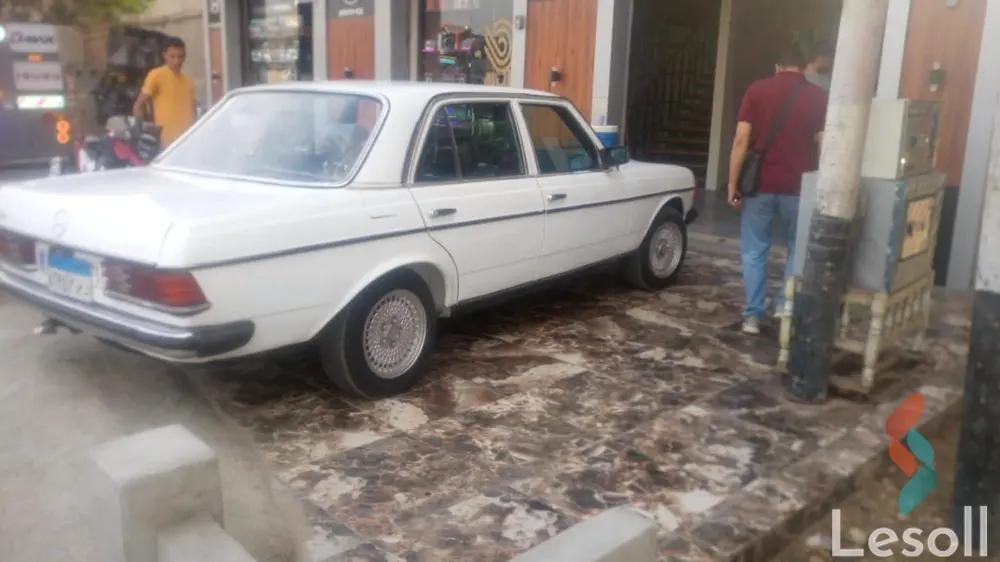 مرسيدس بنز اي ٢٠٠ اوتوماتك مستعملة أبيض موديل 1984