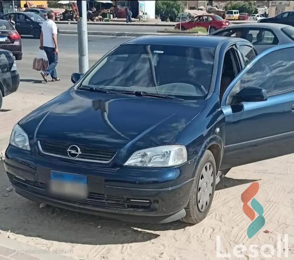 أوبل أسترا مانيوال مستعملة كحلي موديل 2002