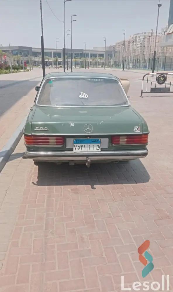 مرسيدس بنز اي ٢٠٠ مانيوال مستعملة  موديل 1977