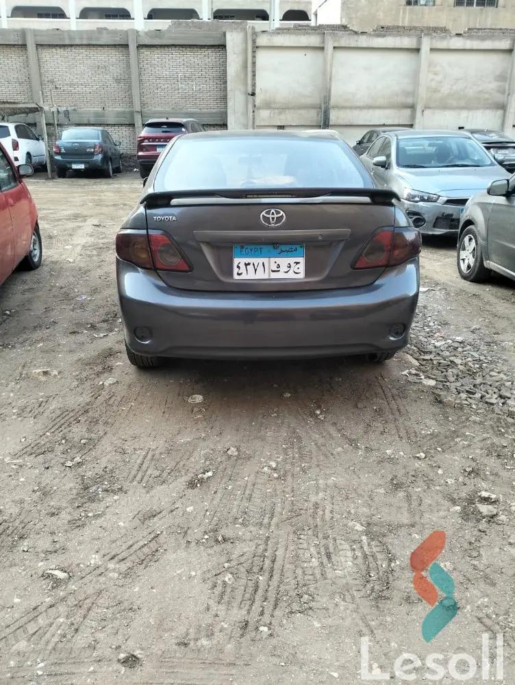 تويوتا كورولا اوتوماتك مستعملة فضي موديل 2009