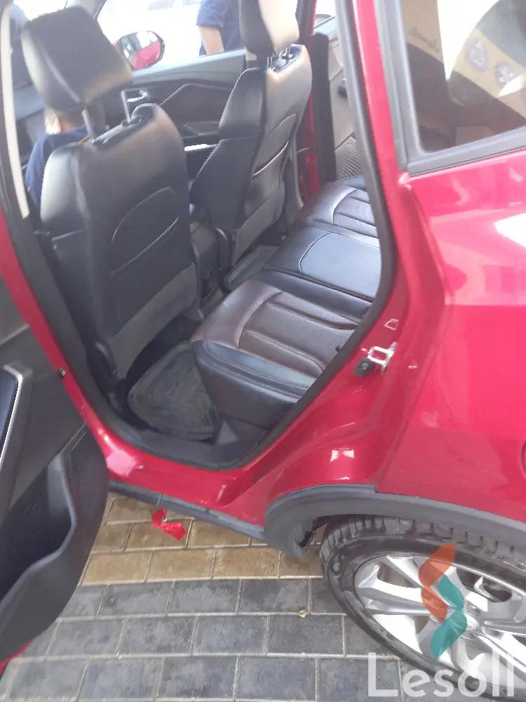 شانجان cs35 اوتوماتك مستعملة أحمر موديل 2022 - صورة 3