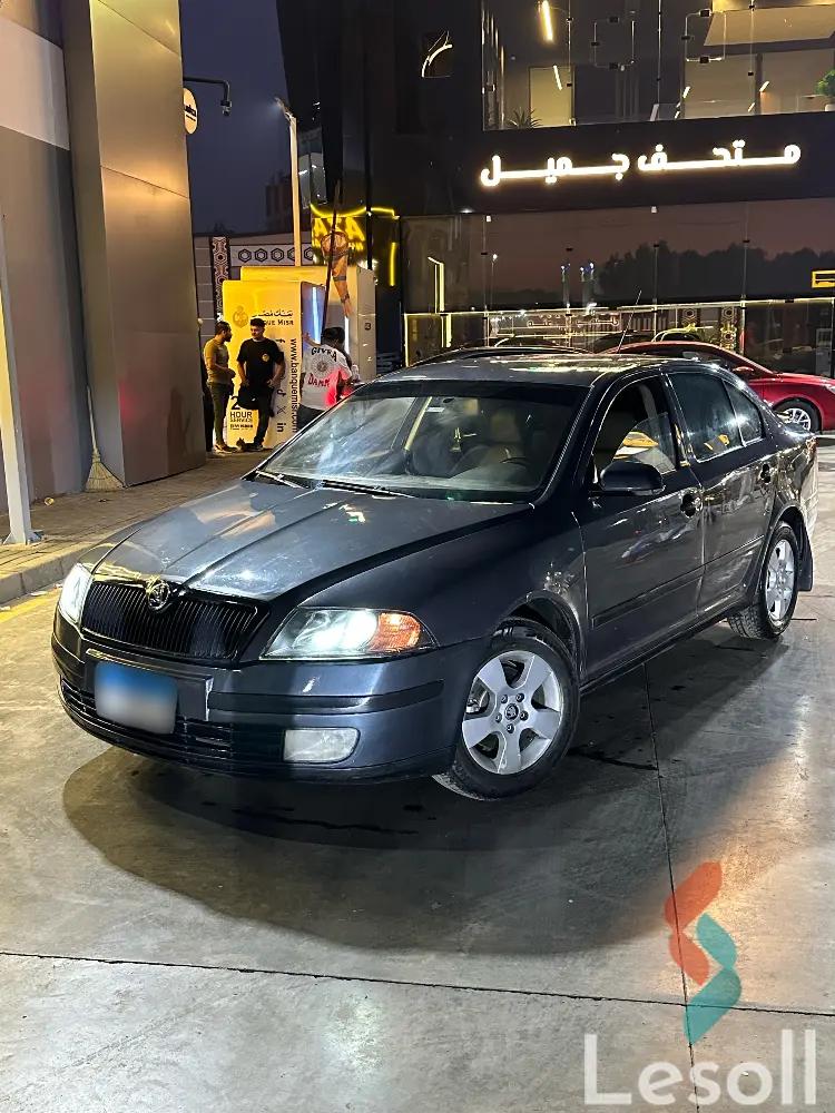 سكودا أوكتافيا اوتوماتك مستعملة رمادي داكن موديل 2007