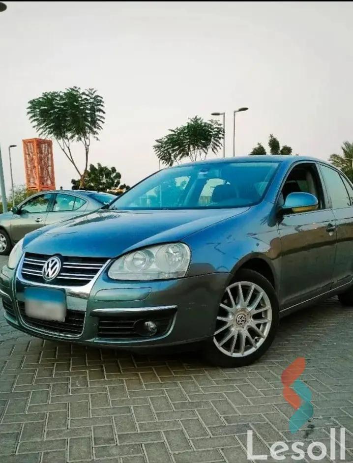 فولكس واجن جيتا اوتوماتك مستعملة رمادي داكن موديل 2010 - كل الصور