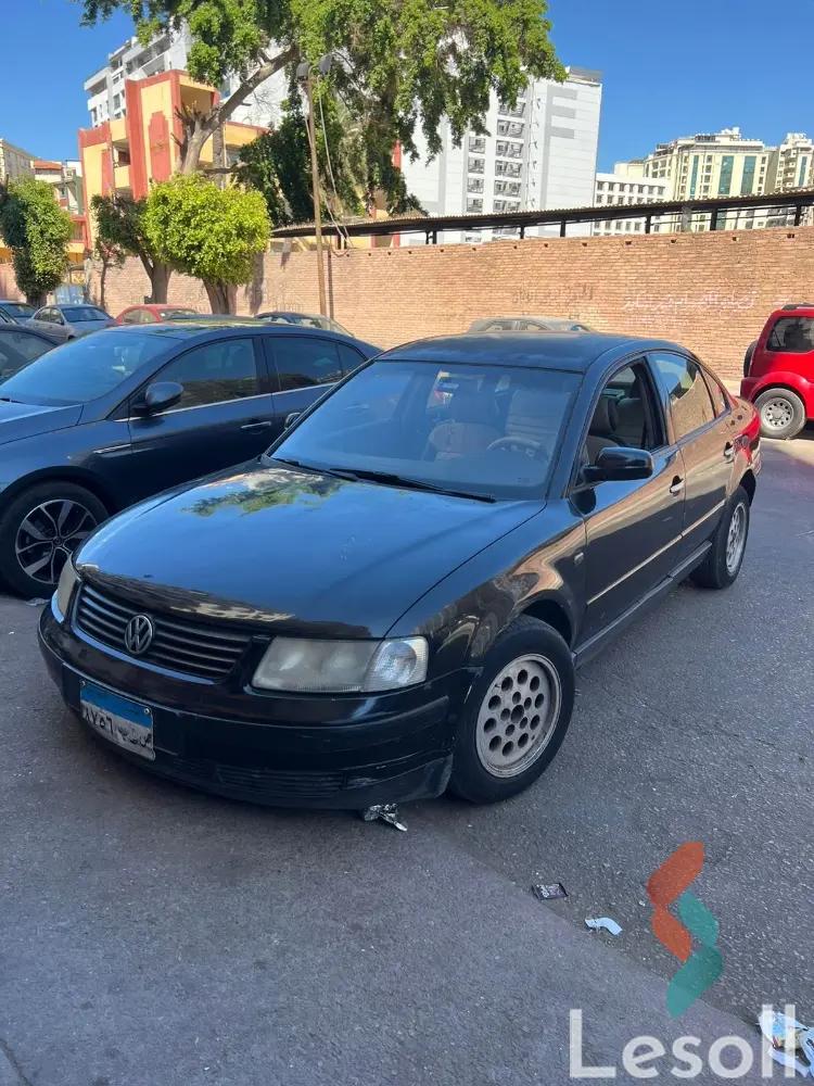 فولكس واجن باسات مانيوال مستعملة أسود موديل 1998 - كل الصور