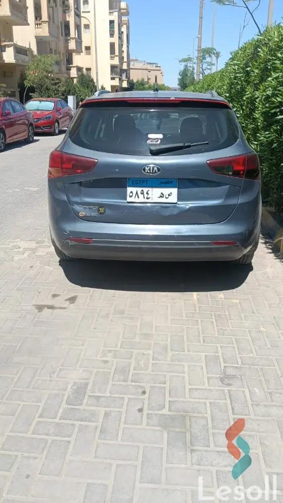 كيا سيد اوتوماتك مستعملة رمادي داكن موديل 2016