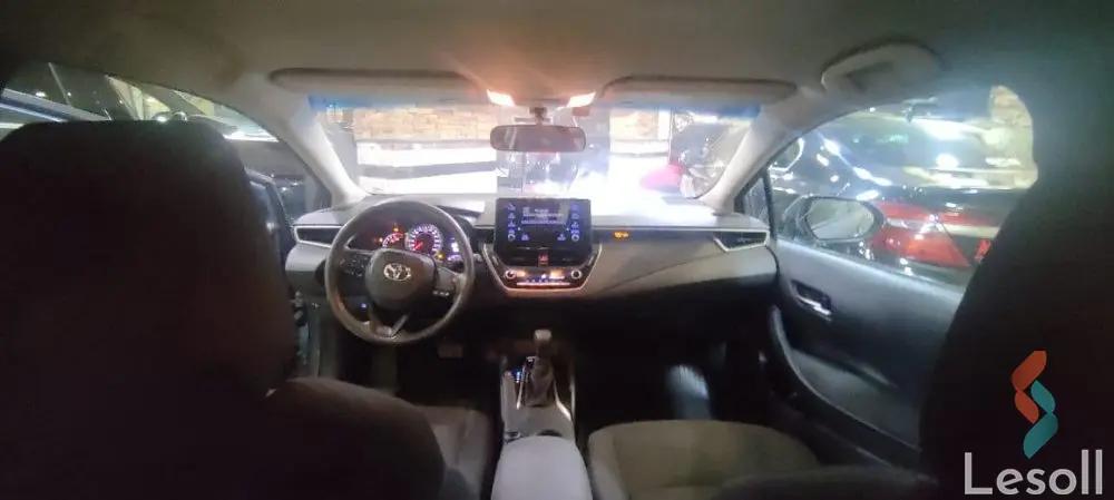 تويوتا كورولا اوتوماتك مستعملة أزرق سماوي موديل 2021