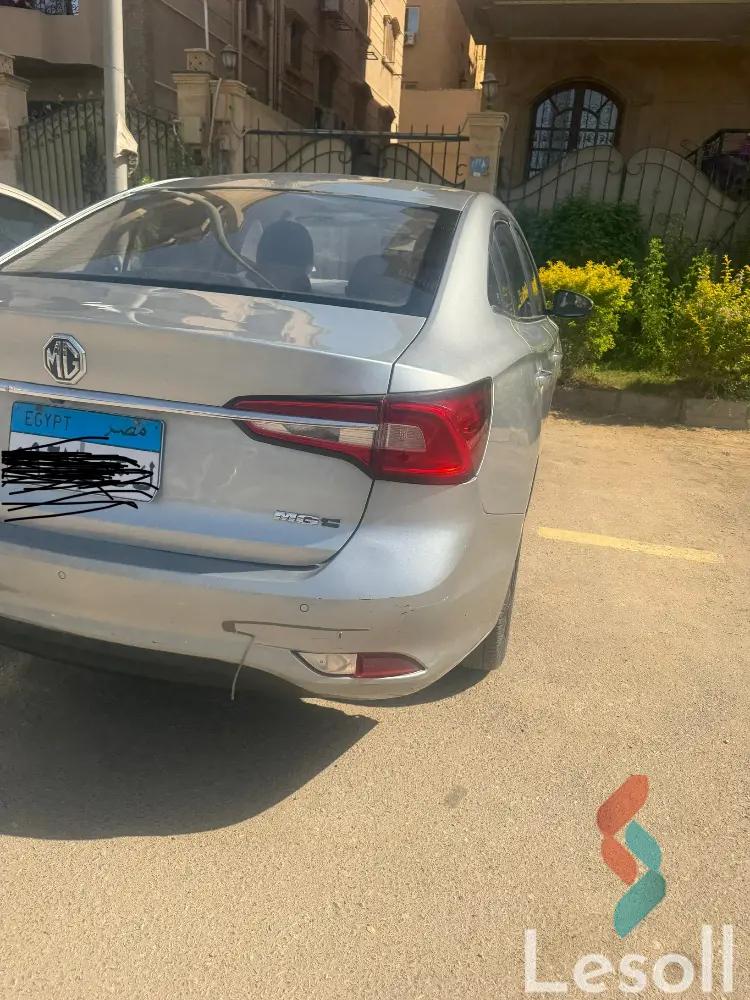 ام جى 5 اوتوماتك مستعملة أسود موديل 2021 - كل الصور