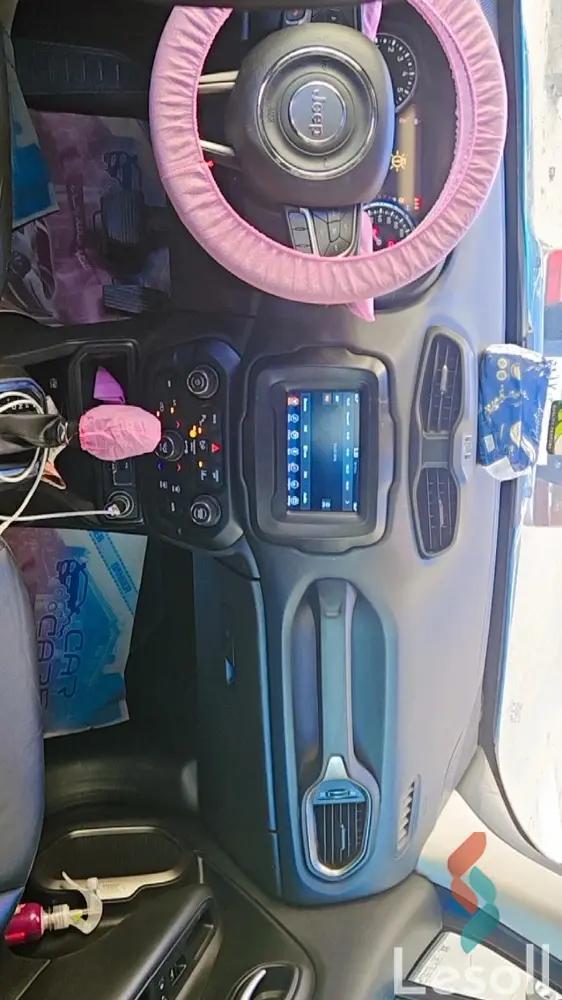 جيب رينيجيد اوتوماتك مستعملة أزرق سماوي موديل 2021 - كل الصور