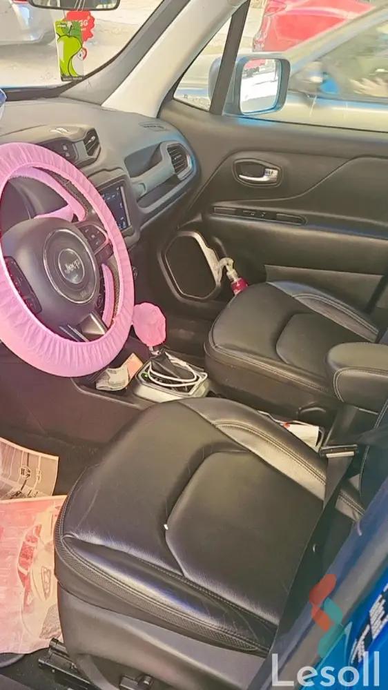 جيب رينيجيد اوتوماتك مستعملة أزرق سماوي موديل 2021