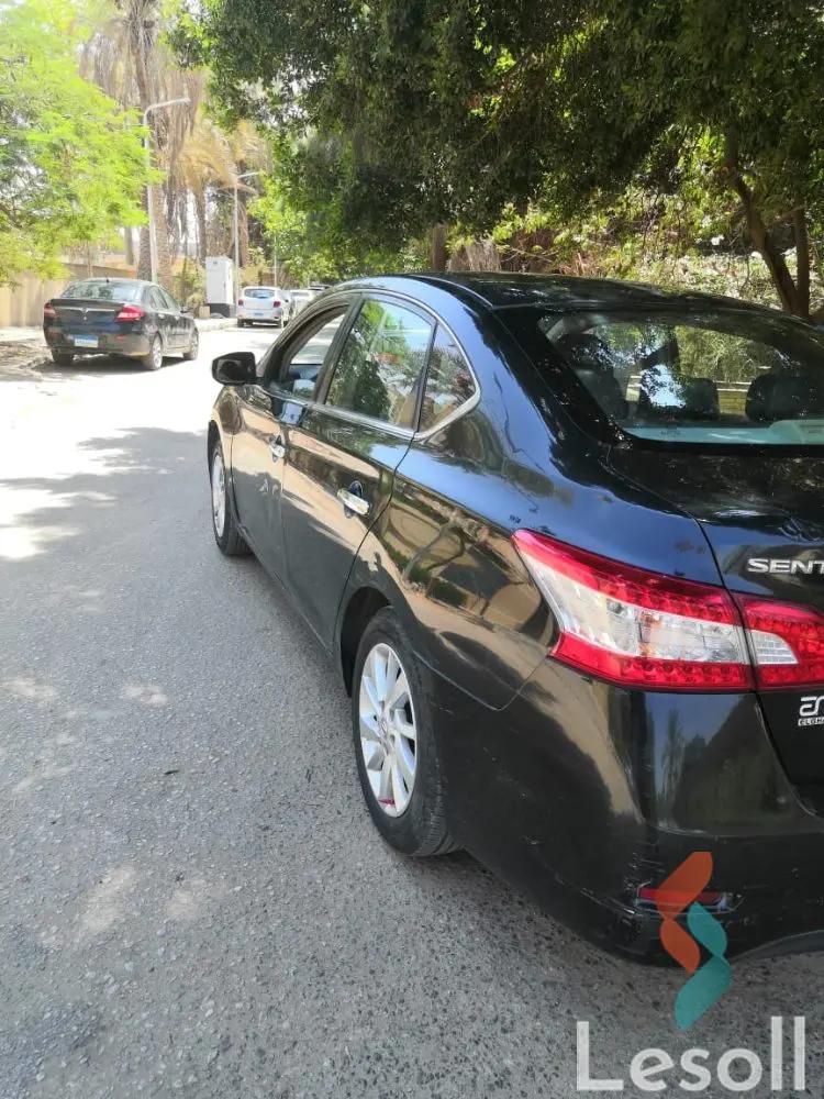 نيسان سنترا مانيوال مستعملة أسود موديل 2017