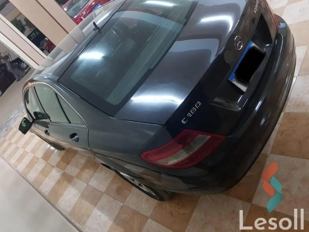 مرسيدس بنز ١٨٠ سي اوتوماتك مستعملة أسود موديل 2010