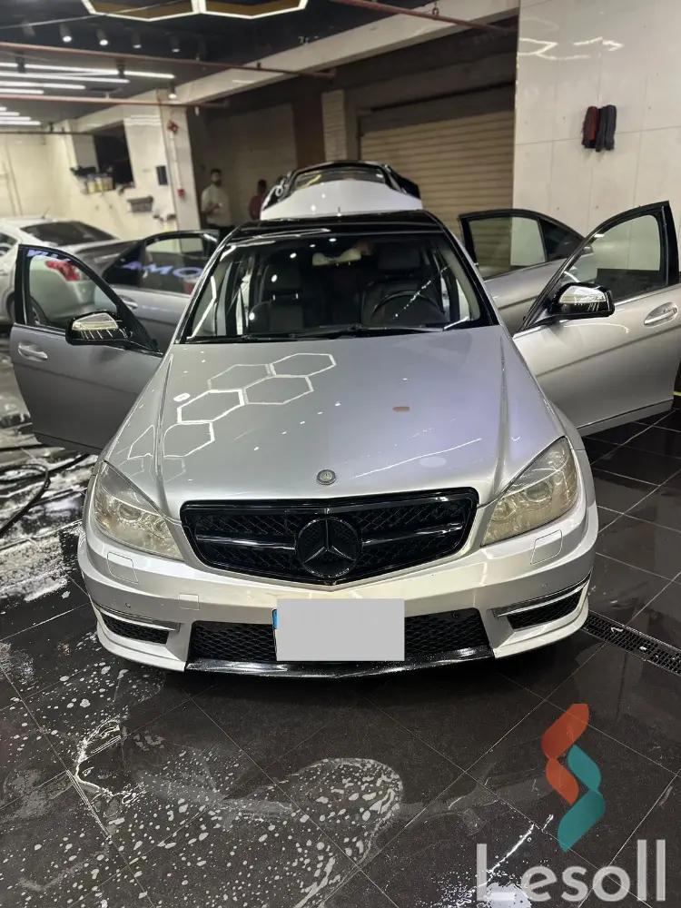 مرسيدس بنز ٣٠٠ سي اوتوماتك مستعملة فضي موديل 2008