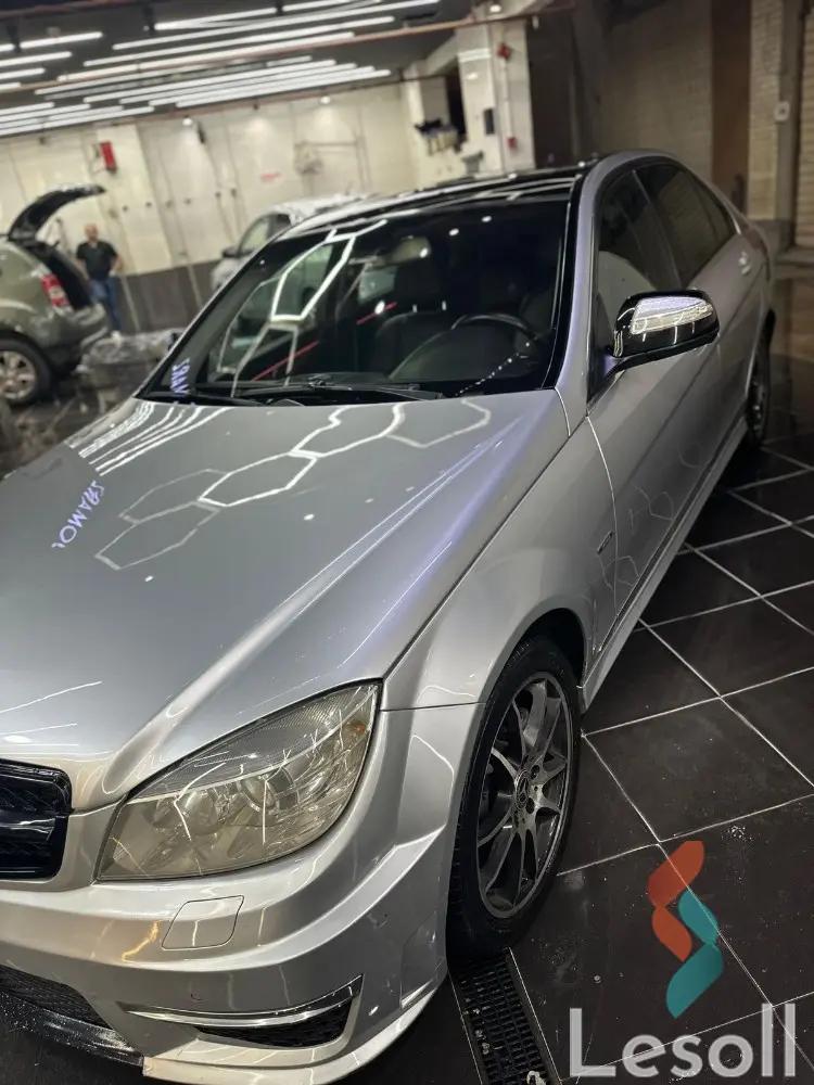 مرسيدس بنز ٣٠٠ سي اوتوماتك مستعملة فضي موديل 2008