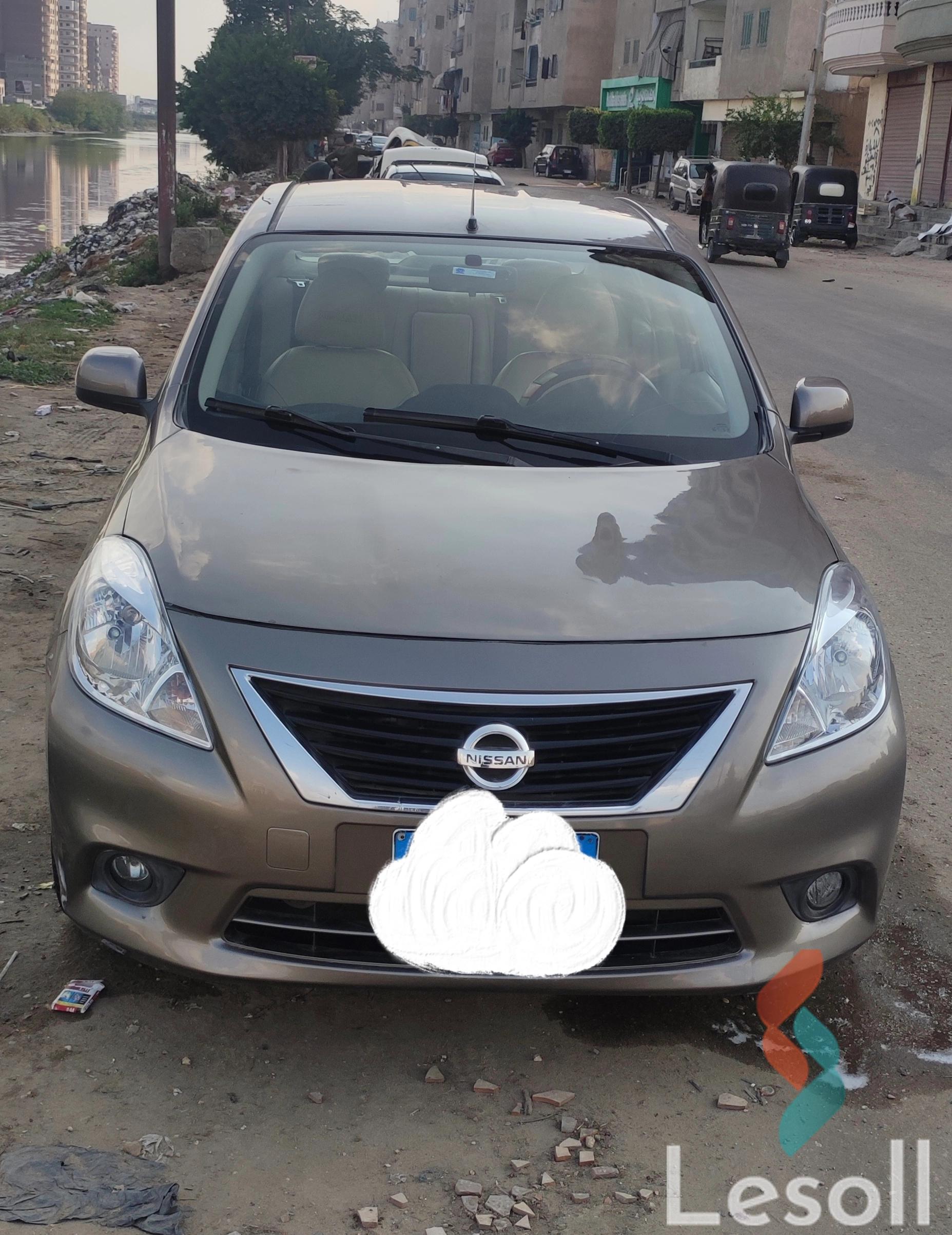 نيسان صني اوتوماتك مستعملة فضي موديل 2015 - صورة 2
