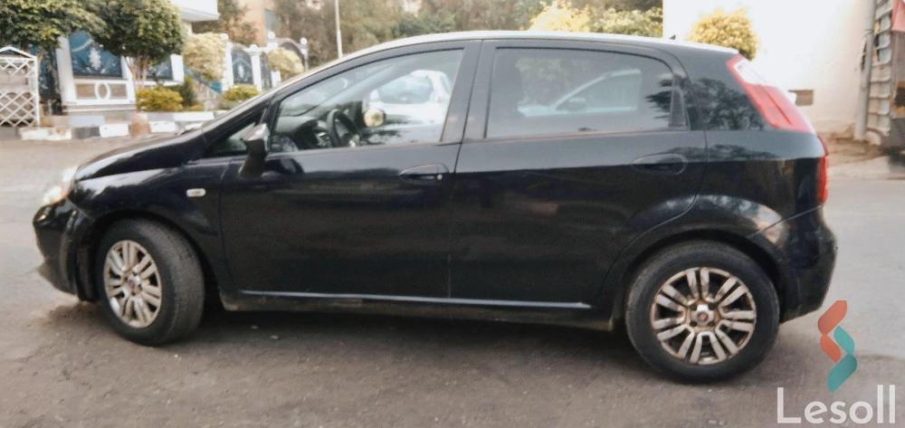 فيات فيات بونتو اوتوماتك مستعملة أسود موديل 2016