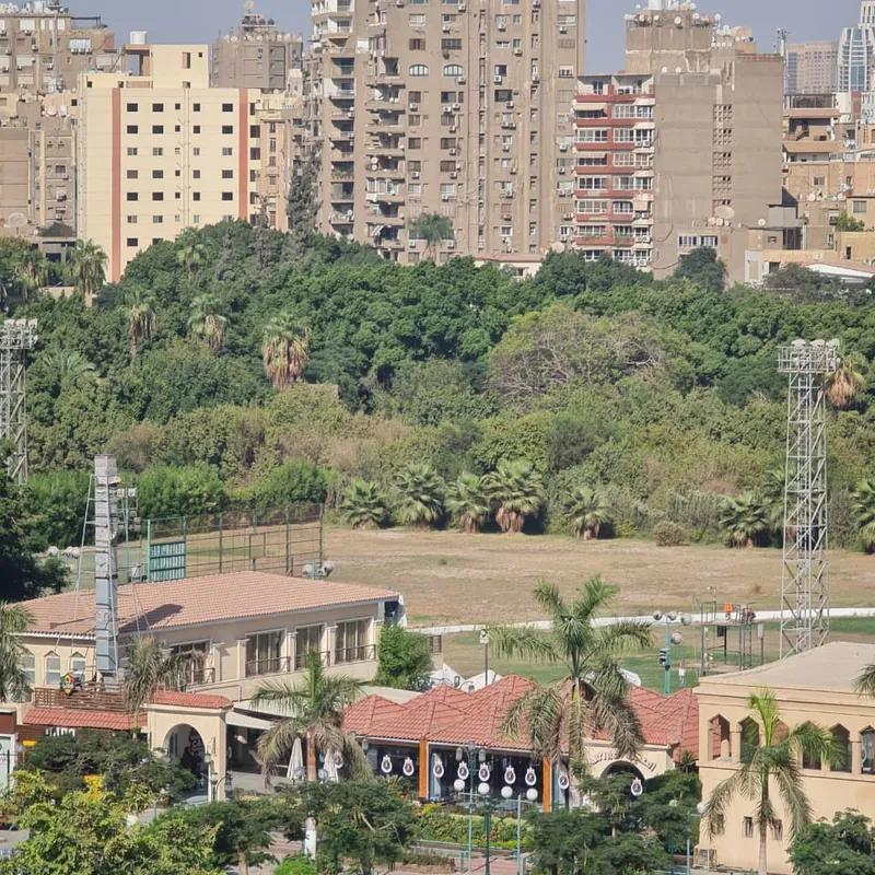 شقة للبيع بمساحة 230 متر و 3 غرف في الدقى الجيزة