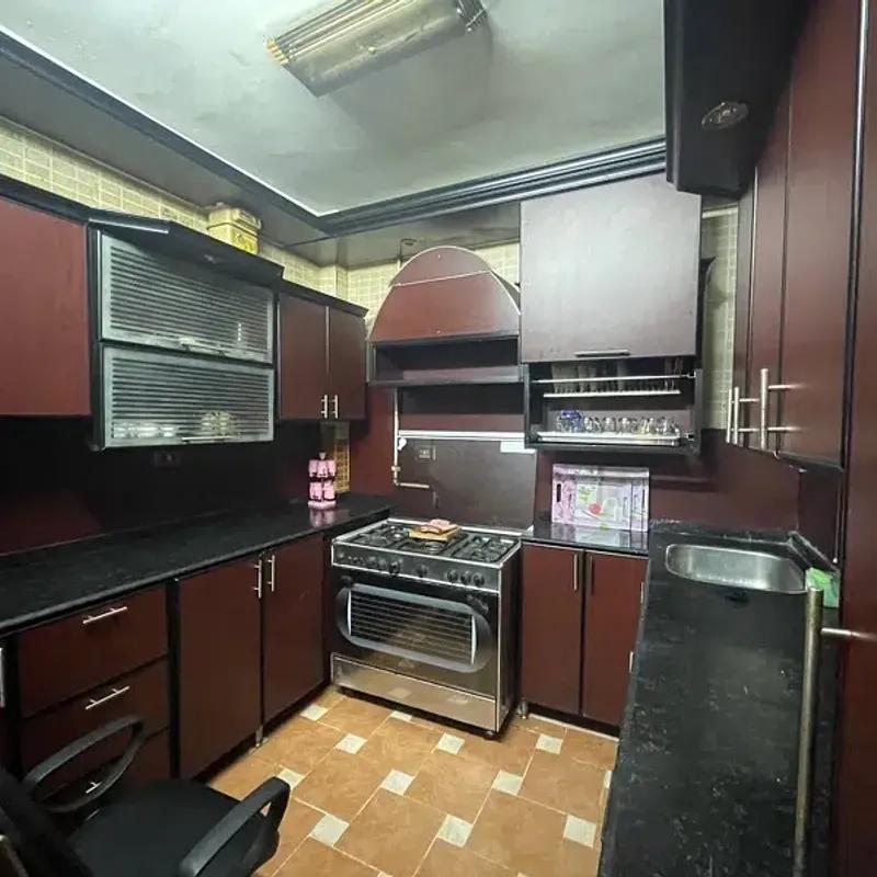 شقة للبيع بمساحة 150 متر و 3 غرف في العجوزة الجيزة - صورة 4