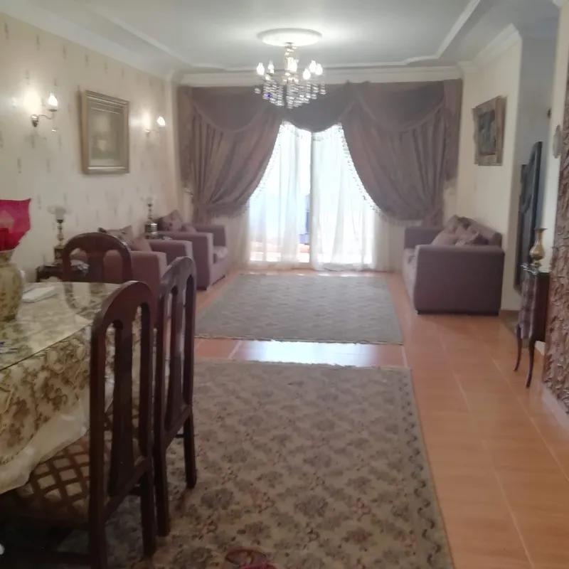 شقة للبيع بمساحة 160 متر و 3 غرف في الهرم الجيزة