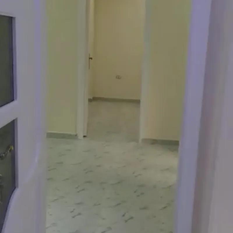 Building for sale with an data.area 200 meters and 3 data.rooms in   Giza  - Image 3