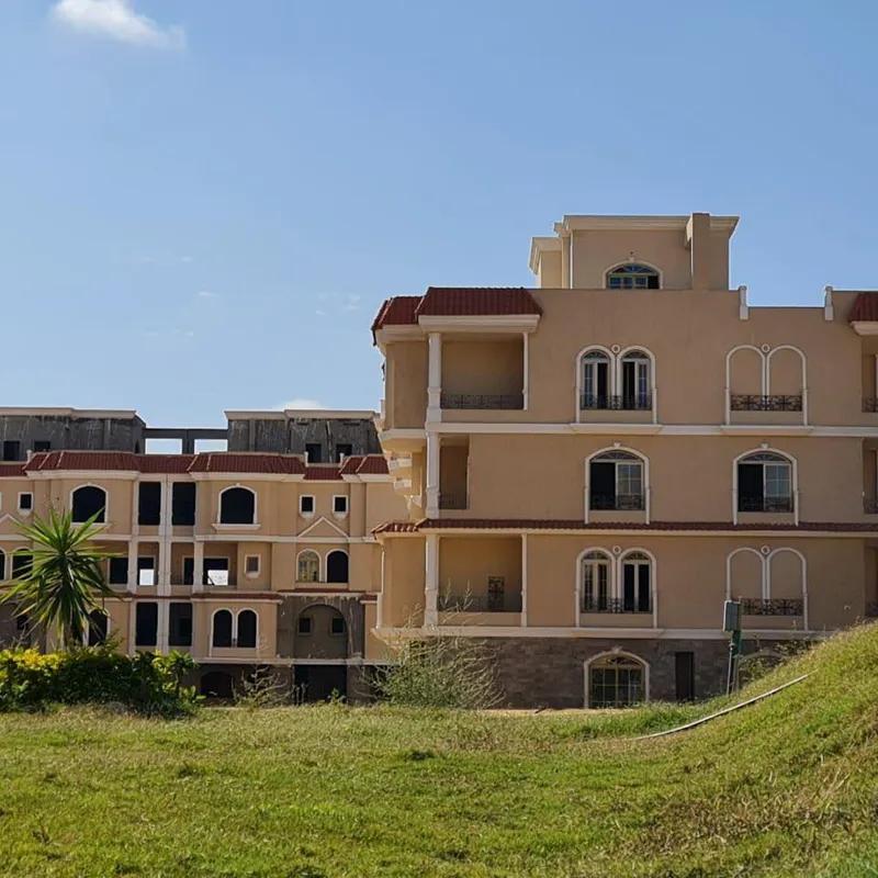 فيلا للبيع بمساحة 464 متر و 4 غرف في  الجيزة - صورة 3