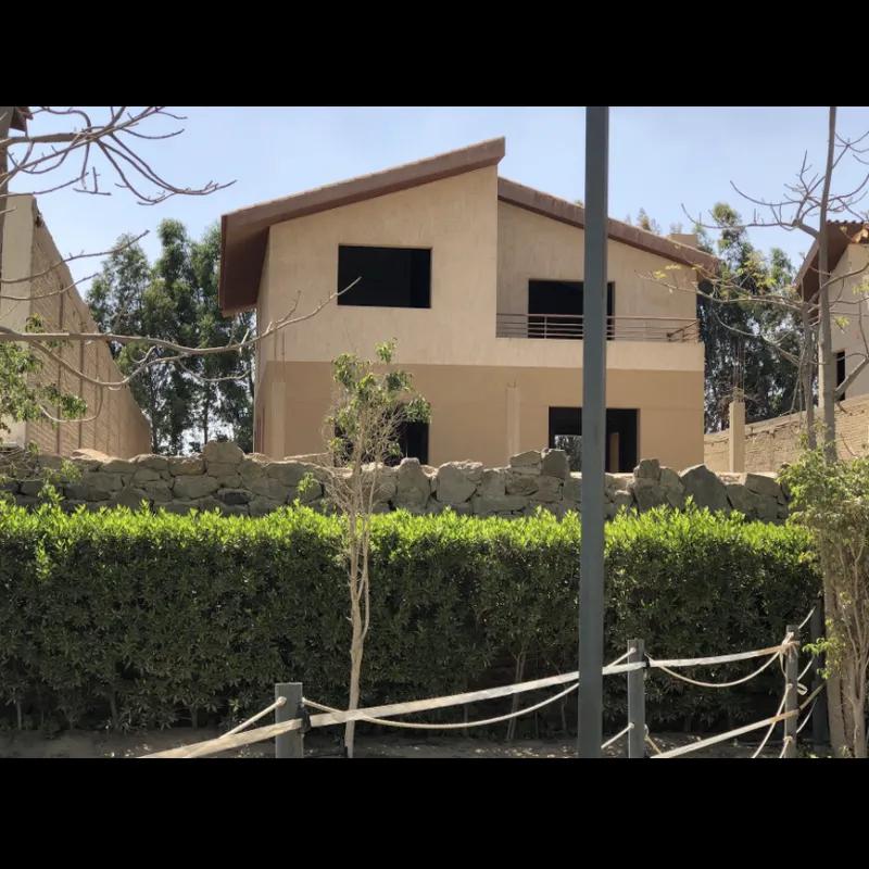 فيلا للبيع بمساحة 640 متر و 4 غرف في  الجيزة - صورة 4