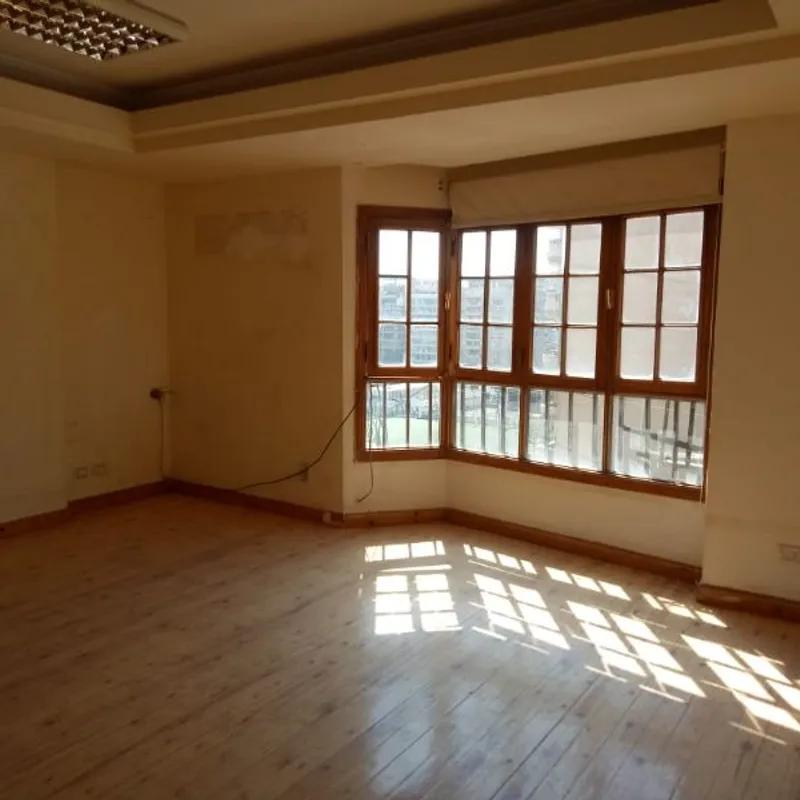 شقة للبيع بمساحة 250 متر و 3 غرف في  الجيزة