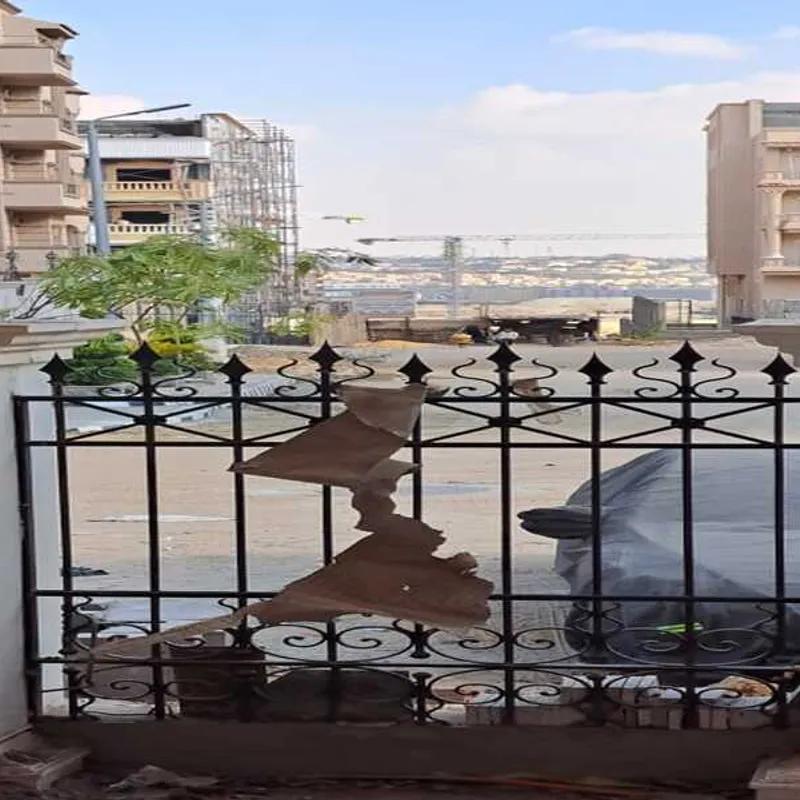 Apartment for sale with an data.area 240 meters and 4 data.rooms in Cheikh Zayed Giza - All Images